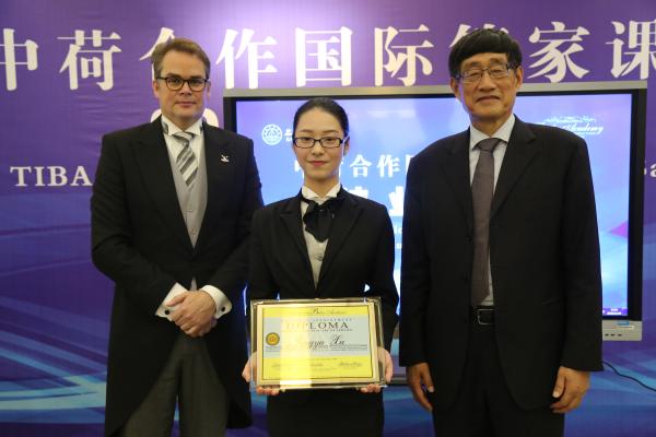 http://www.sandau.edu.cn/_upload/article/images/86/0b/33d5514948c8b7f6c1e4198ad7a8/4f13ba1e-c618-4d81-ae58-cc017e97165a.jpg